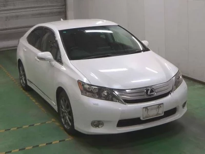 Lexus HS  с аукциона в Японии