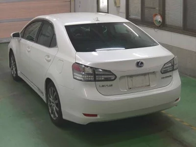 Lexus HS  с аукциона в Японии