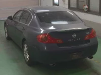 Nissan SKYLINE лот № 236 оценка 3  с аукциона в Японии 1