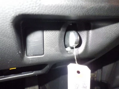 Nissan SKYLINE  с аукциона в Японии