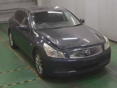 Nissan SKYLINE  с аукциона в Японии