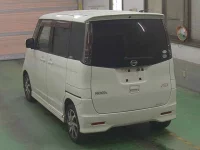 Nissan ROOX лот № 313 оценка 3  с аукциона в Японии 1