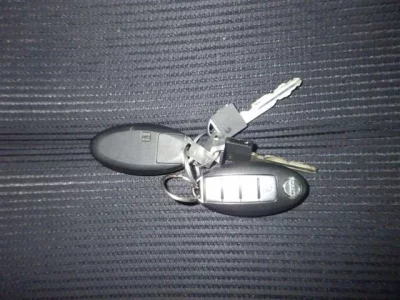 Nissan PRESAGE  с аукциона в Японии