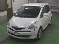 Toyota RACTIS лот № 3768 оценка 3.5  с аукциона в Японии 5