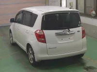 Toyota RACTIS лот № 3768 оценка 3.5  с аукциона в Японии 1