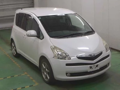 Toyota RACTIS  с аукциона в Японии
