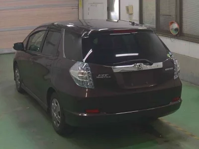 Honda FIT SHUTTLE  с аукциона в Японии