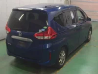 Honda FREED лот № 3713 оценка 3  с аукциона в Японии 6