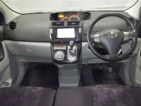 Toyota PASSO SETTE лот № 3701 оценка R  с аукциона в Японии 2