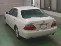 Toyota CROWN лот № 407 оценка 3.5  с аукциона в Японии 1