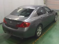 Nissan SKYLINE лот № 1673 оценка 4  с аукциона в Японии 6