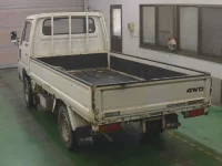 Nissan ATLAS лот № 6053 оценка 3  с аукциона в Японии 1