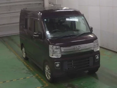 Nissan CLIPPER RIO  с аукциона в Японии