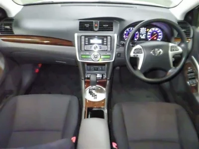 Toyota ALLION  с аукциона в Японии