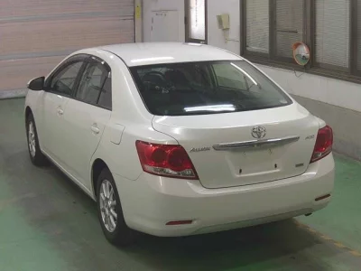 Toyota ALLION  с аукциона в Японии