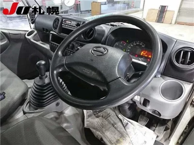 Hino DUTRO  с аукциона в Японии