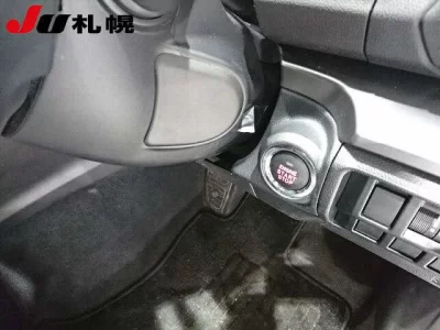 Subaru XV  с аукциона в Японии