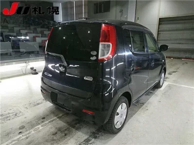 Suzuki MRWAGON