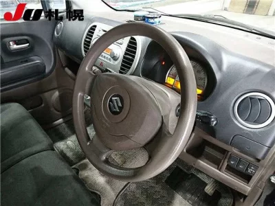 Suzuki MRWAGON
