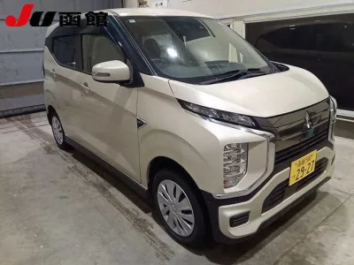 Mitsubishi EK X EV  с аукциона в Японии
