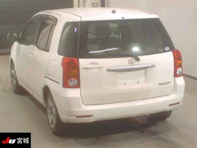 Toyota RAUM  с аукциона в Японии