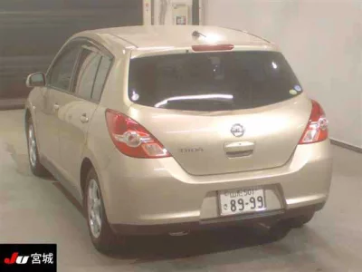 Nissan Tiida