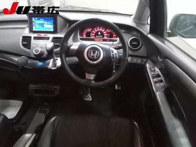 Honda ODYSSEY  с аукциона в Японии