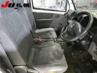 Mitsubishi MINICAB VAN лот № 96 оценка 2  с аукциона в Японии 4