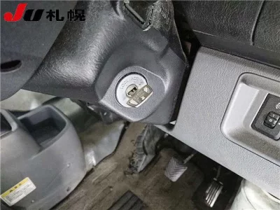 Mitsubishi Minicab Van