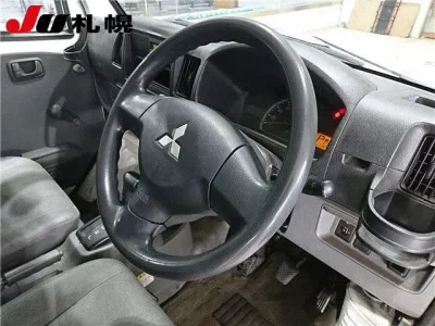 Mitsubishi MINICAB VAN