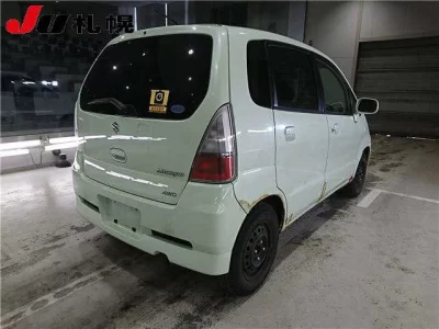 Suzuki MRWAGON