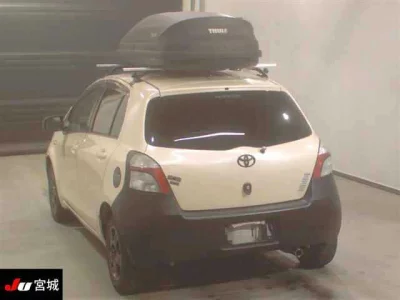 Toyota VITZ  с аукциона в Японии