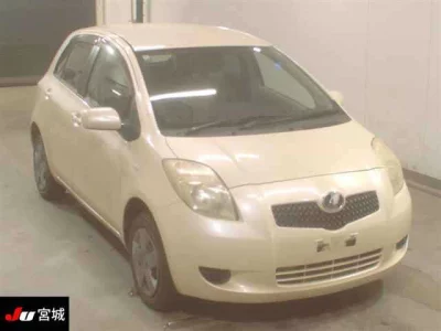 Toyota VITZ  с аукциона в Японии