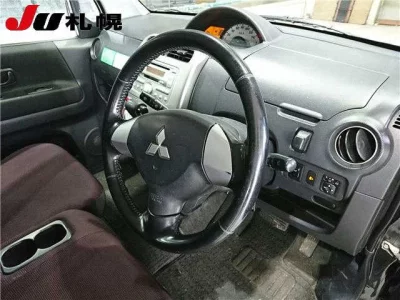 Mitsubishi Toppo