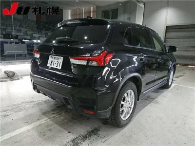 Mitsubishi RVR