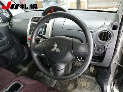 Mitsubishi Toppo