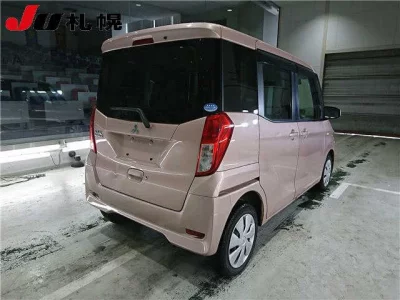 Mitsubishi eK X Space