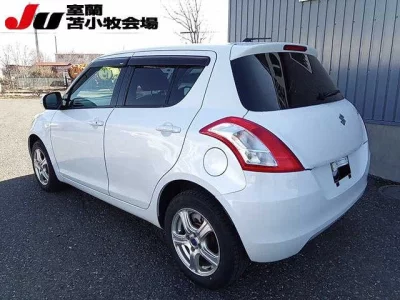 Suzuki SWIFT  с аукциона в Японии