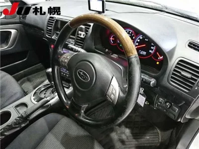 Subaru LEGACY B4  с аукциона в Японии