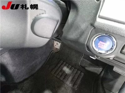 Subaru XV  с аукциона в Японии