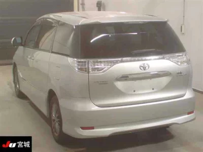 Toyota Estima Hybrid