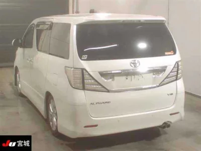 Toyota ALPHARD  с аукциона в Японии