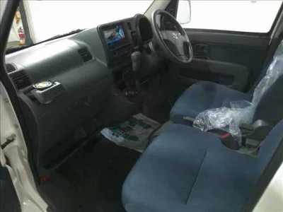 Toyota Pixis Van