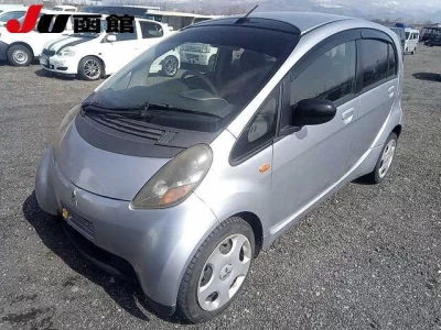 Mitsubishi I