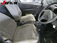 Mitsubishi TOWNBOX лот № 320 оценка 2  с аукциона в Японии 4