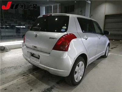 Suzuki SWIFT  с аукциона в Японии