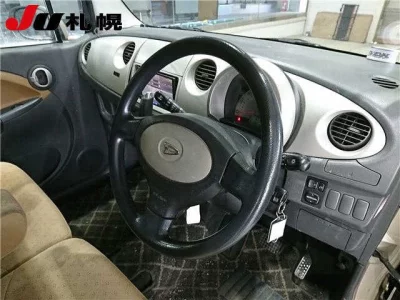 Daihatsu MOVE LATTE