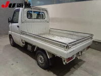 Mitsubishi MINICAB TRUCK лот № 9723 оценка 3  с аукциона в Японии 1