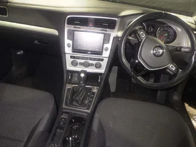 Volkswagen Golf  с аукциона в Японии