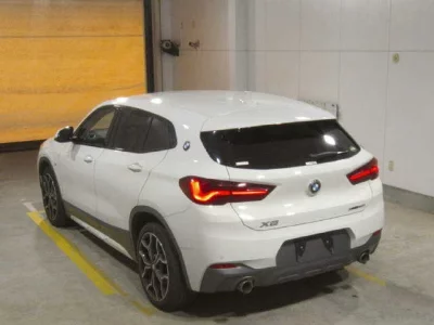 BMW X2